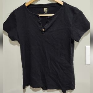 Anne Klein AK Sport Petite Women's T-Shirt, Black, Short Sleeve, size PS